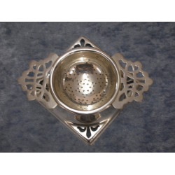 Silver Plate Tea strainer with under bowl, 2.5x11x7.5 cm, England