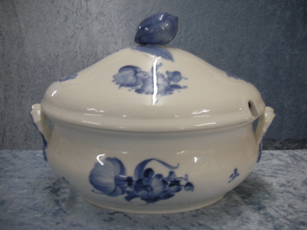 Royal Copenhagen Blue Flower Braided Large Tureen No. 8134 